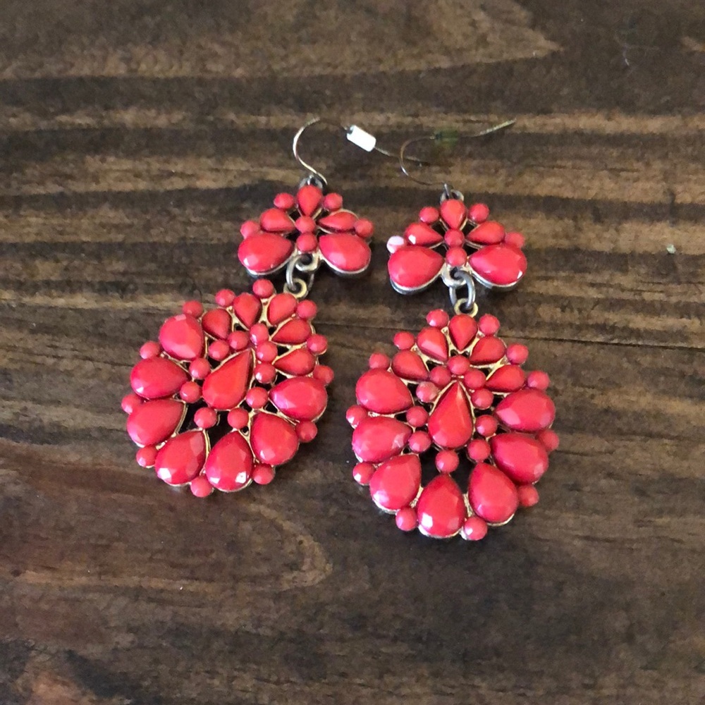 Ten drop earrings
